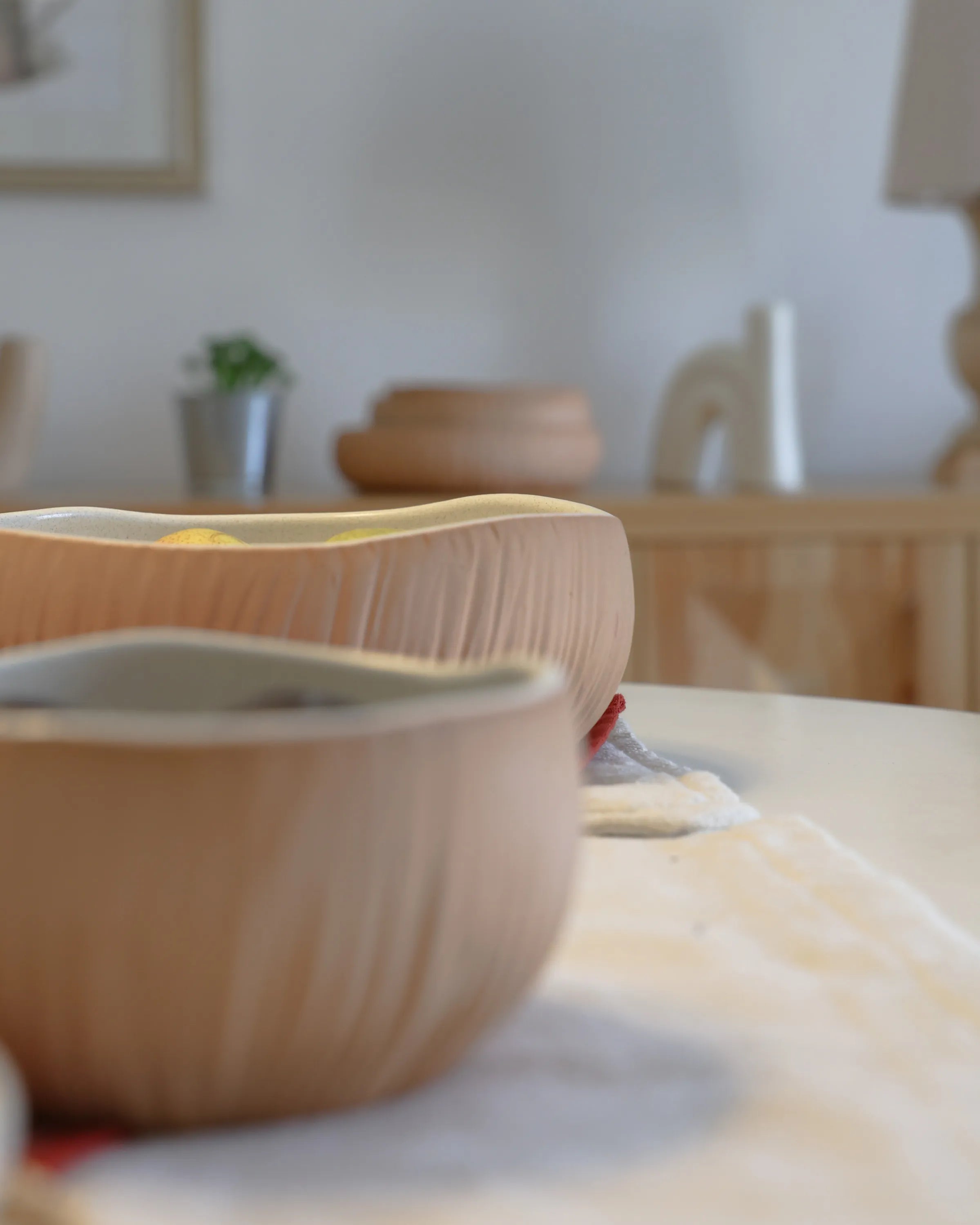 Handcrafted COCONUT SET in terracotta earthy tone and off white by Stonia.