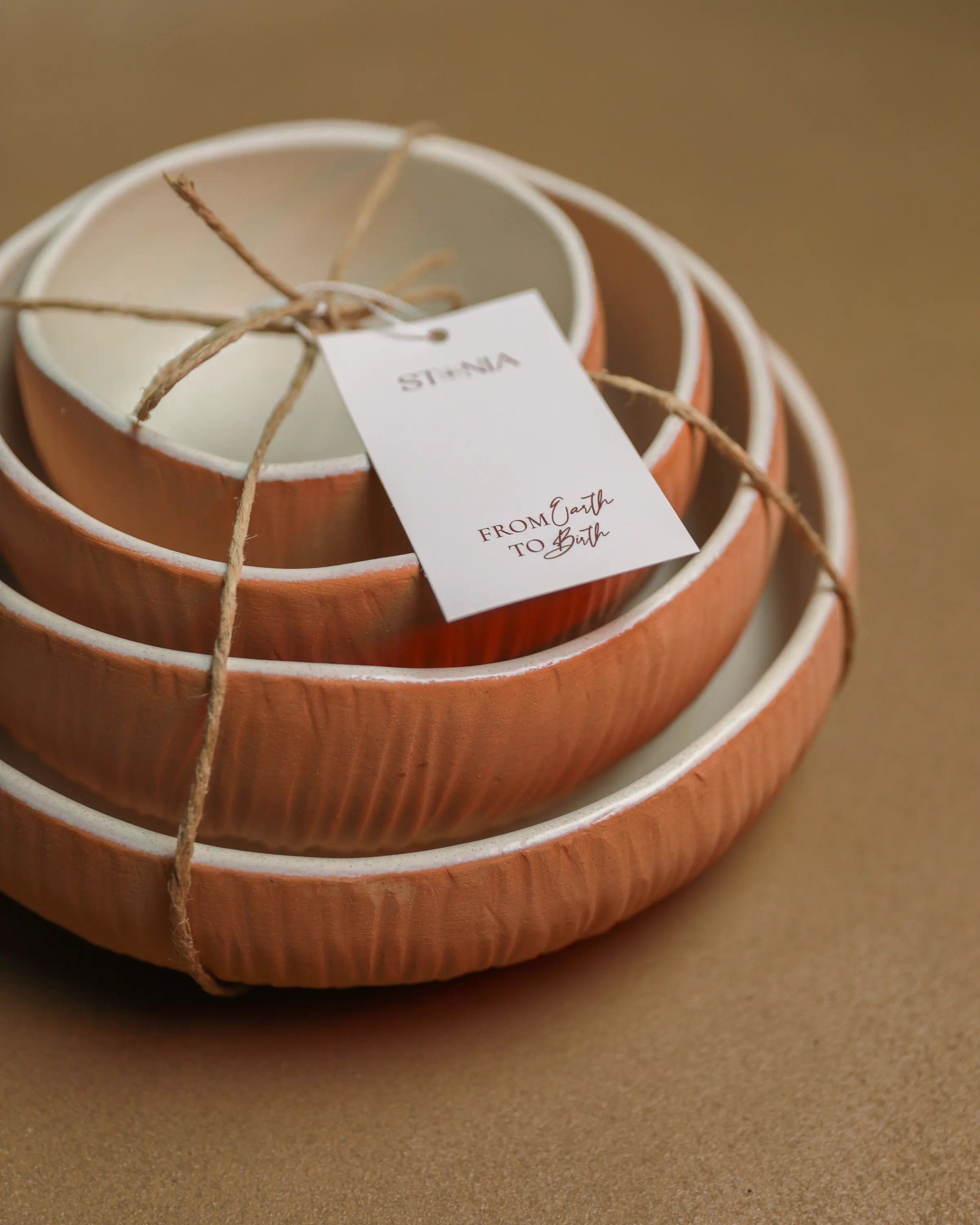 Handcrafted COCONUT SET in terracotta earthy tone and off white by Stonia.