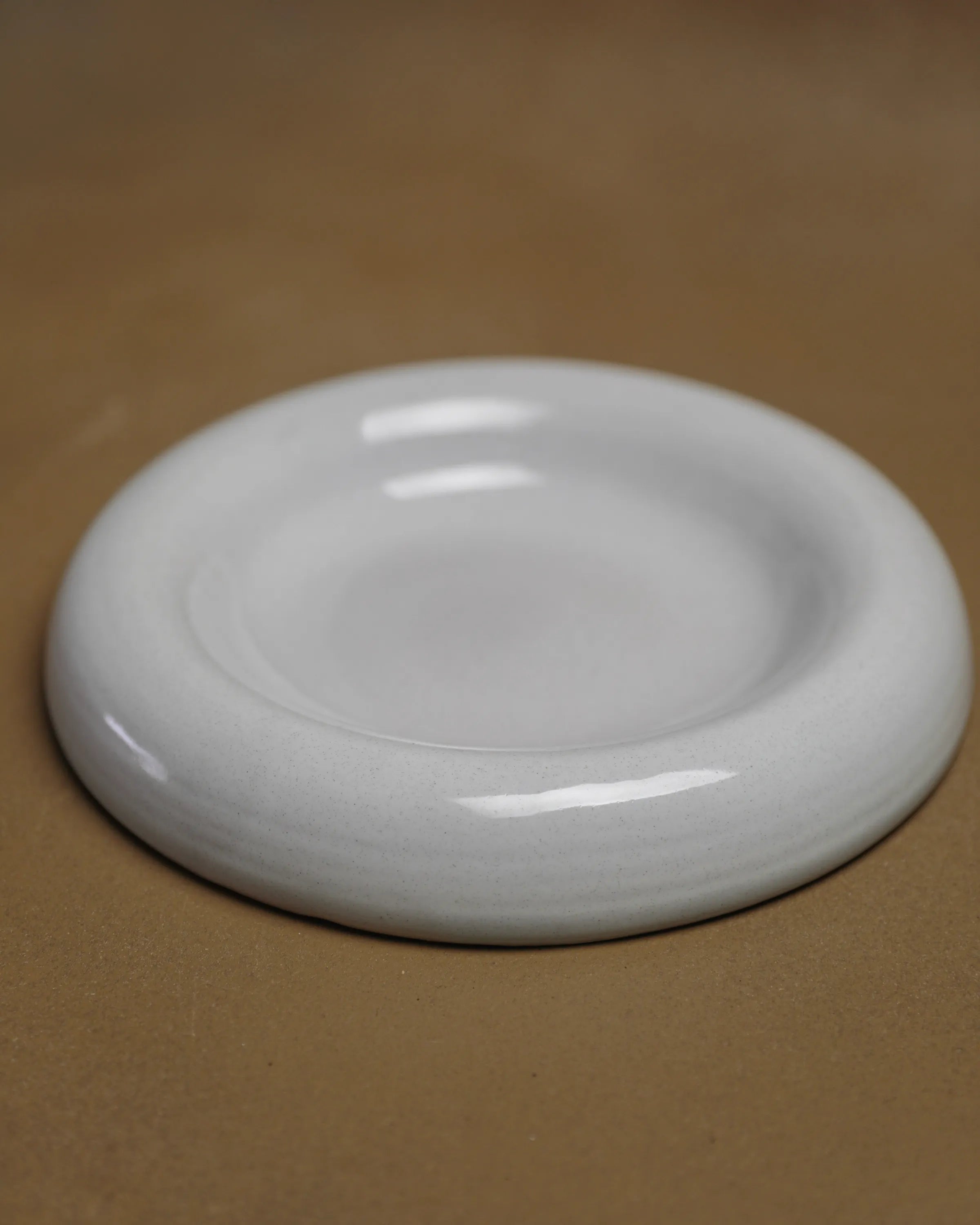 Handcrafted Moon Face Set set in white finish by Stonia.