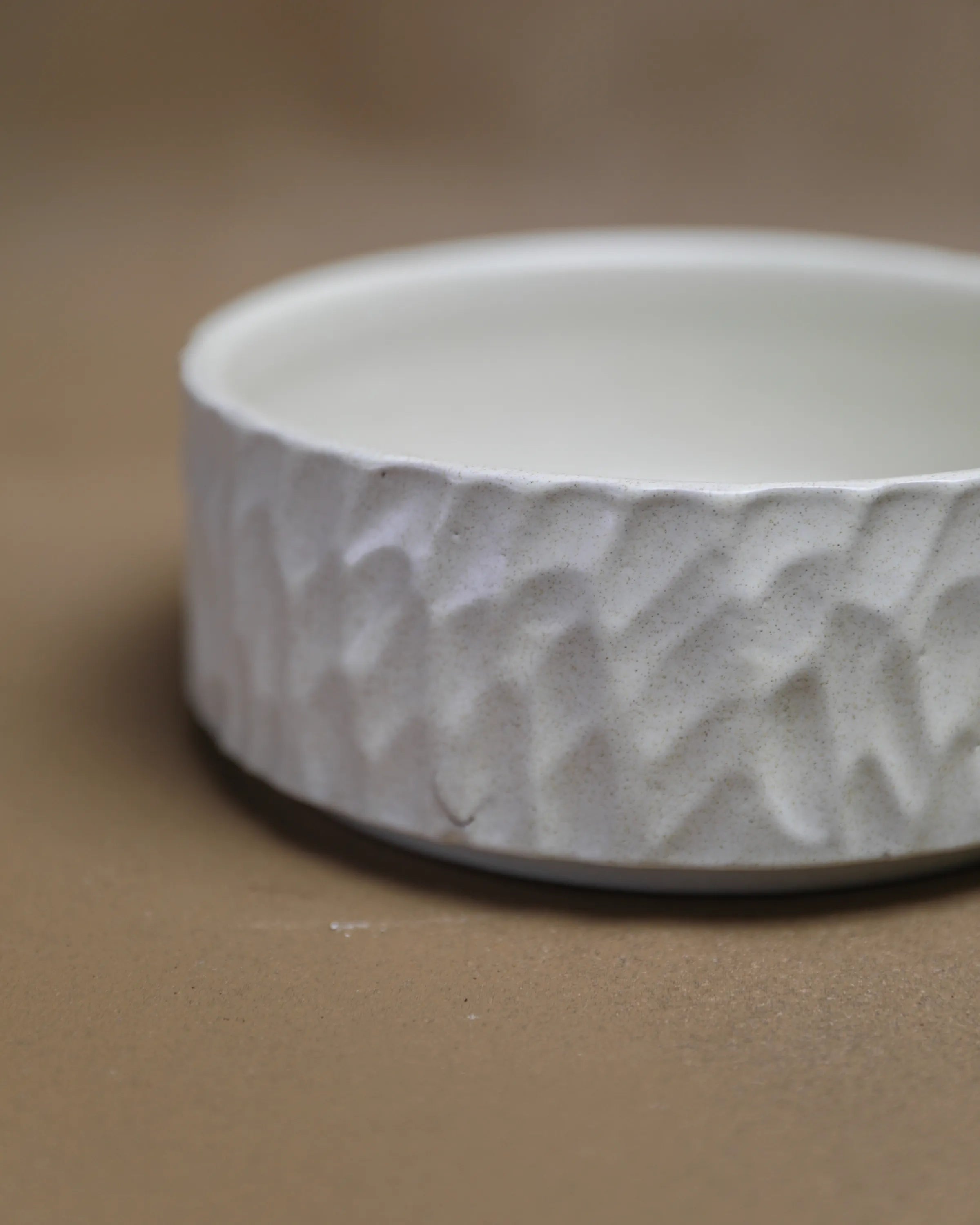Handcrafted TRACE DUO in off white by Stonia.
